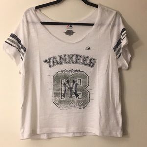 NWOT New York Yankees cropped tee